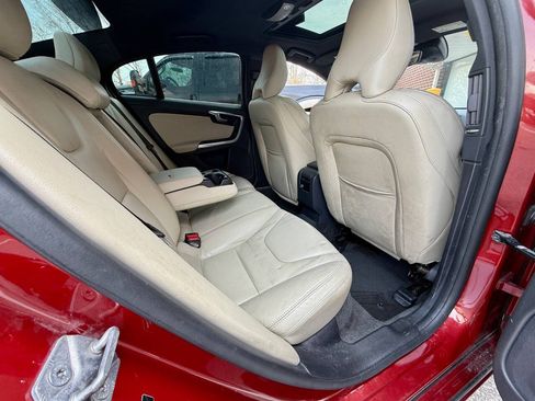 Used 2015 Volvo S60 T6 FWD image 22