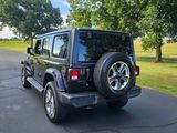 Used 2019 Jeep Wrangler Unlimited Sahara image 3