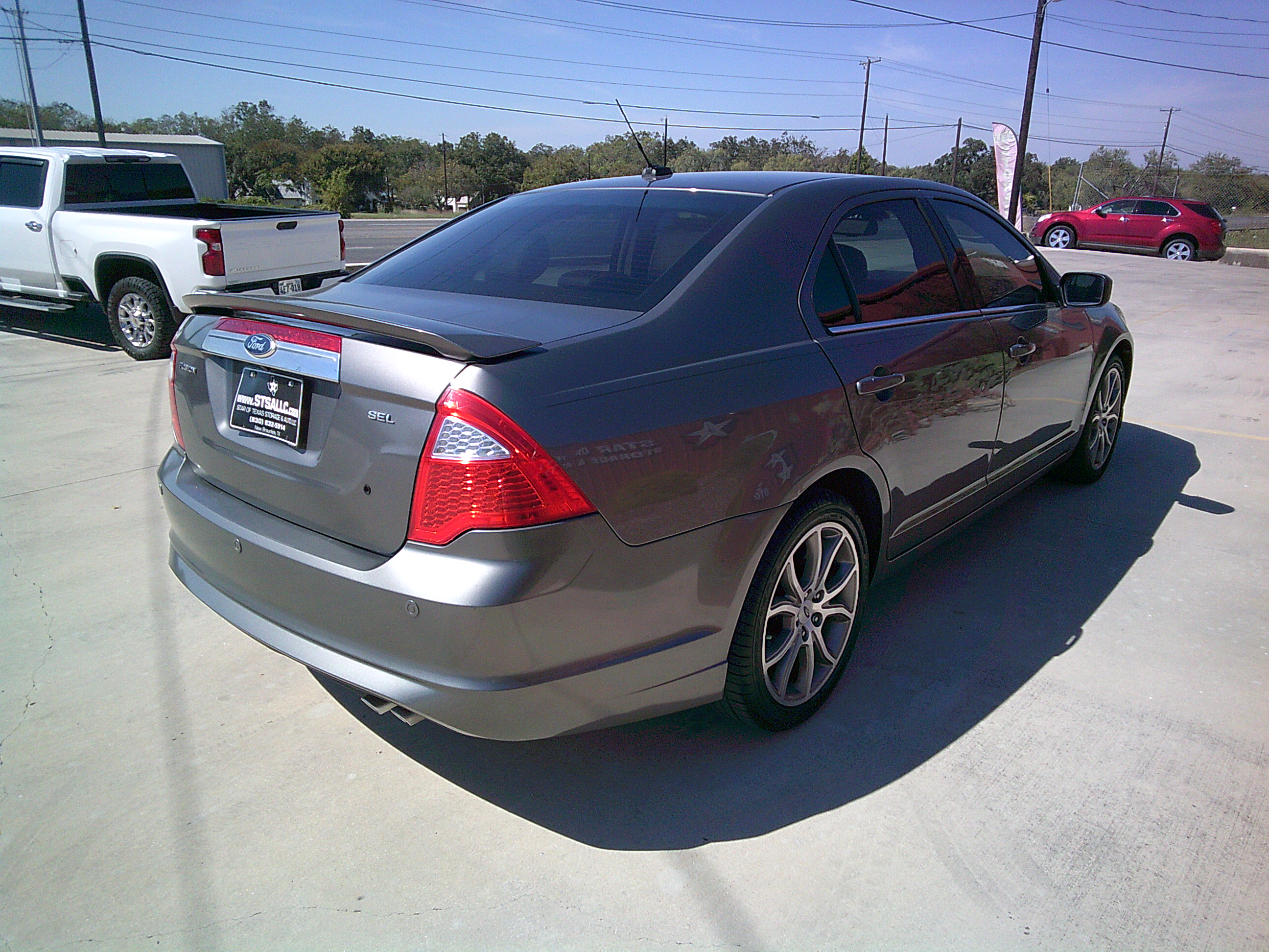Used 2011 Ford Fusion SEL FWD image 4