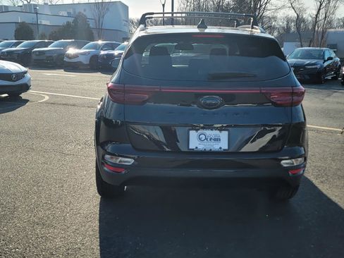 Used 2021 Kia Sportage S image 6