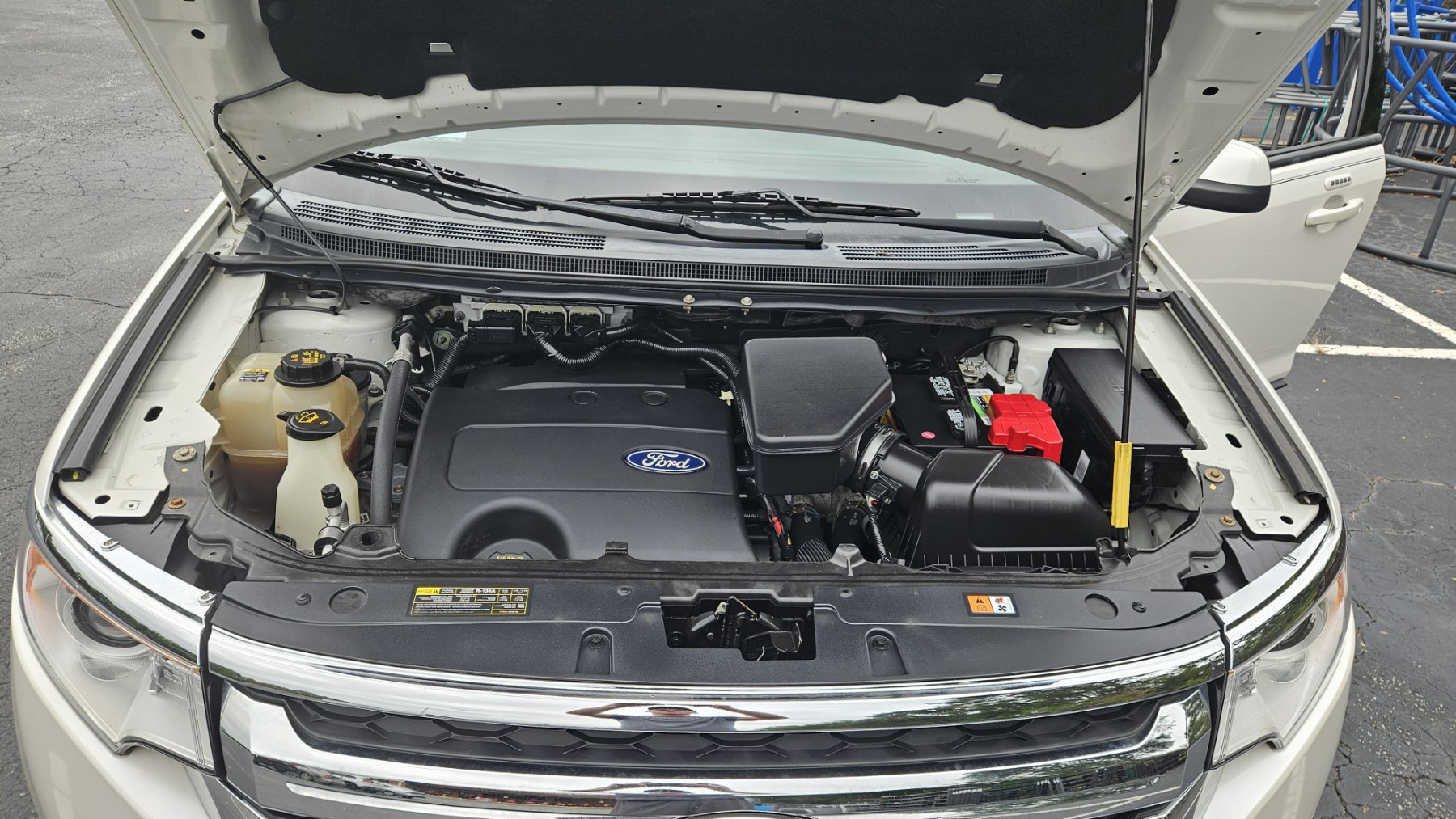 Used 2012 Ford Edge AWD SEL image 18