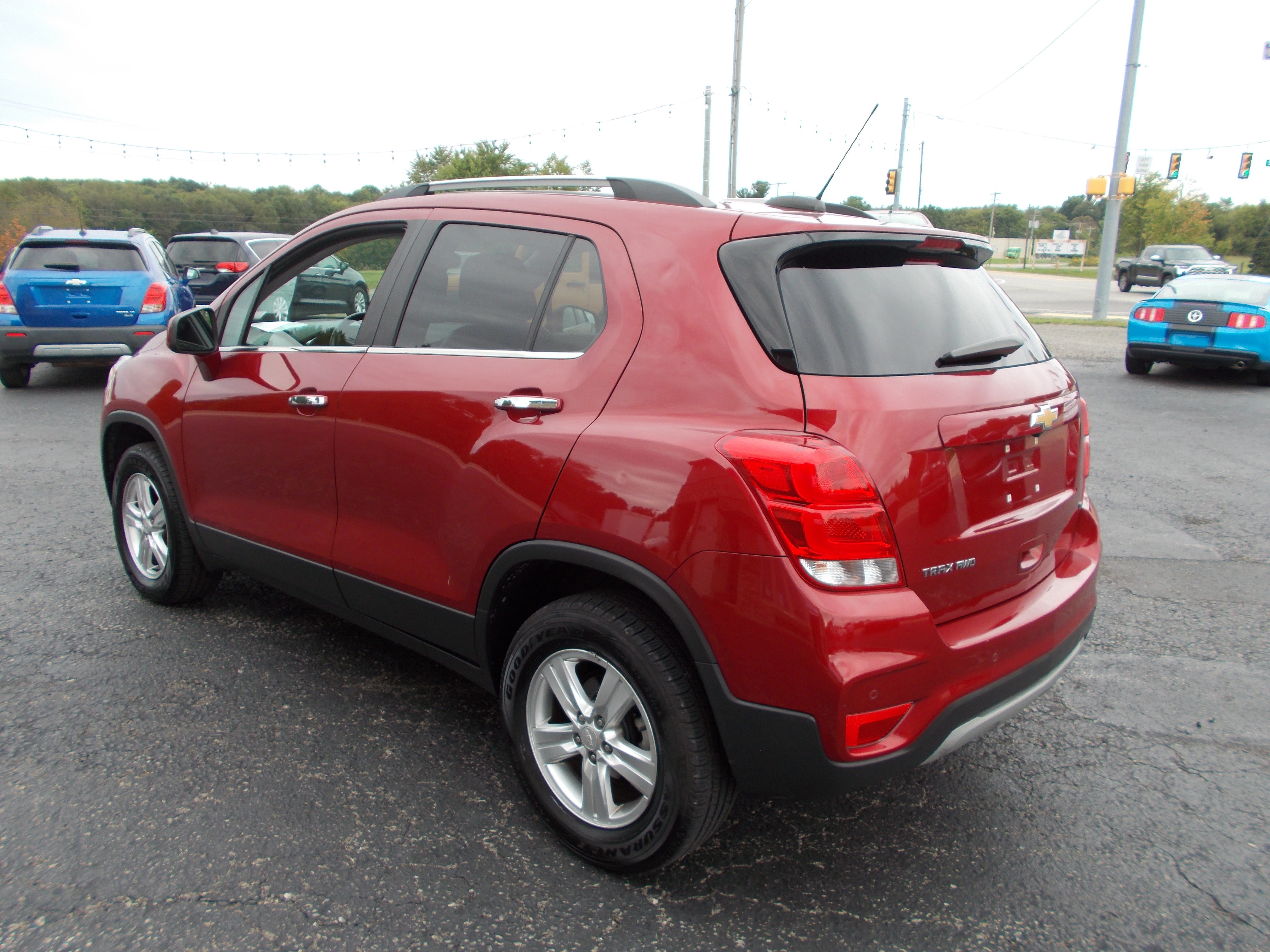Used 2019 Chevrolet Trax AWD LT w/ 1LT image 7