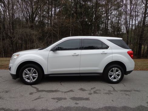 Used 2013 Chevrolet Equinox LS image 5