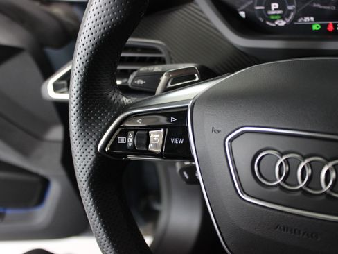 Used 2023 Audi RS e-tron GT image 36