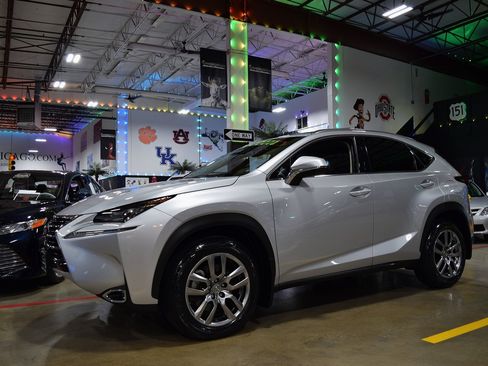 Used 2015 Lexus NX 200t AWD/4WD image 11