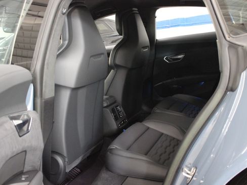 Used 2023 Audi RS e-tron GT image 43