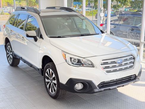 Used 2016 Subaru Outback 3.6R Limited AWD/4WD image 1