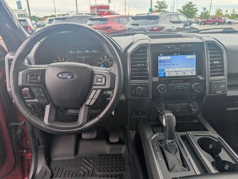 Used 2019 Ford F150 4x4 SuperCrew XLT image 10