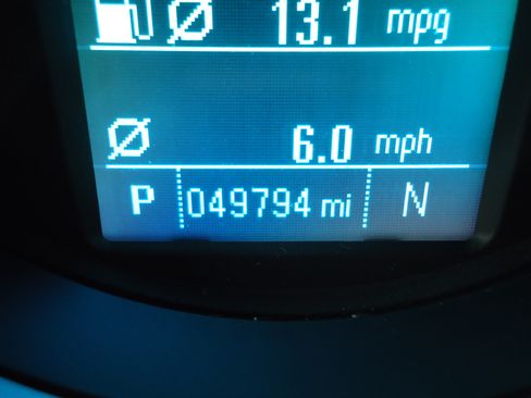 Used 2013 Chevrolet Cruze LS FWD image 12