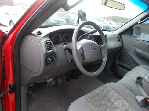 Used 2002 Ford F150 image 6