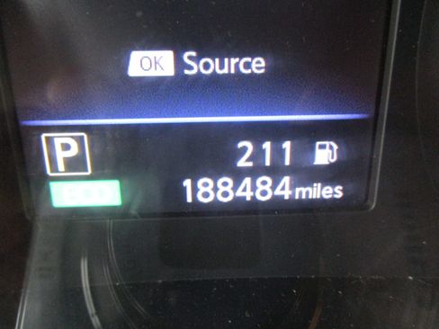 Used 2020 Nissan Rogue FWD SV 2.5L 4-Cyl SUV image 39