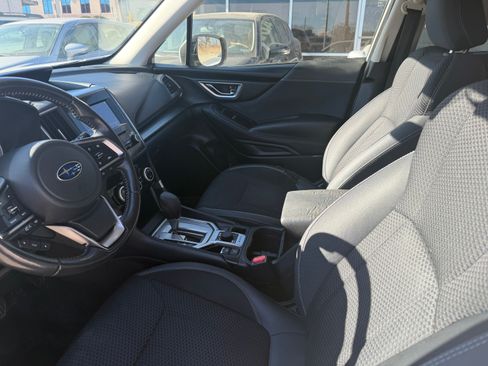 Used 2019 Subaru Forester Premium image 15