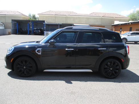 Used 2019 MINI Cooper Countryman S FWD image 1