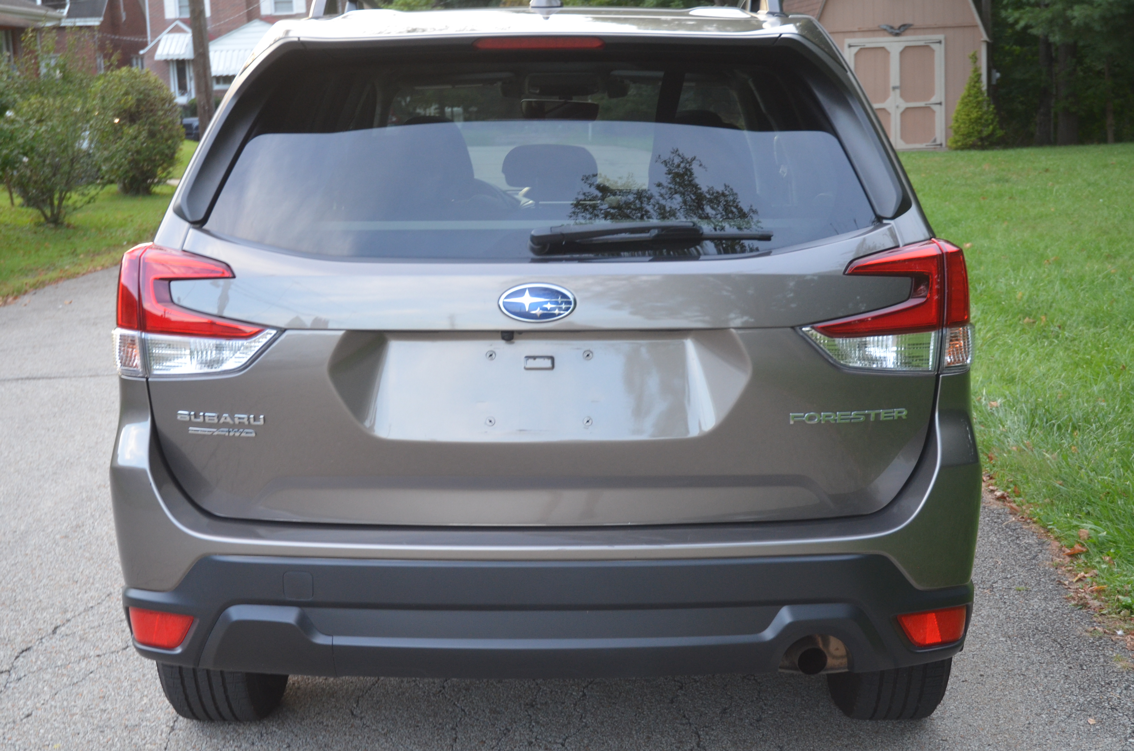 Used 2019 Subaru Forester Premium AWD/4WD image 4