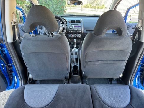 Used 2007 Honda Fit Sport image 26