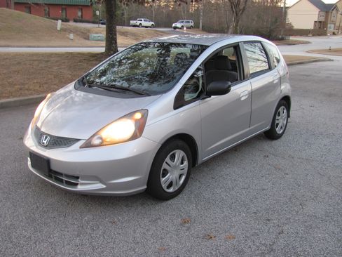 Used 2011 Honda Fit LX image 2