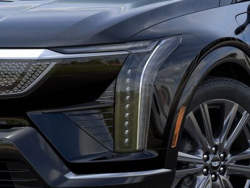 New 2025 Cadillac Optiq Sport 2 image 10