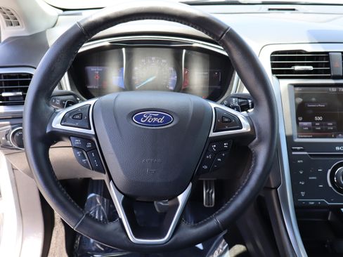 Used 2013 Ford Fusion Titanium FWD image 20
