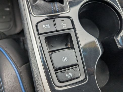 Used 2018 Hyundai Sonata Limited image 18