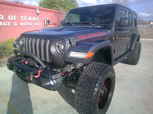 Used 2019 Jeep Wrangler Unlimited Rubicon image 34