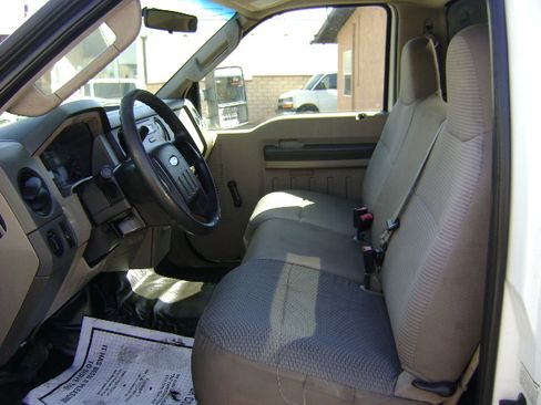 Used 2008 Ford F350 XL image 12