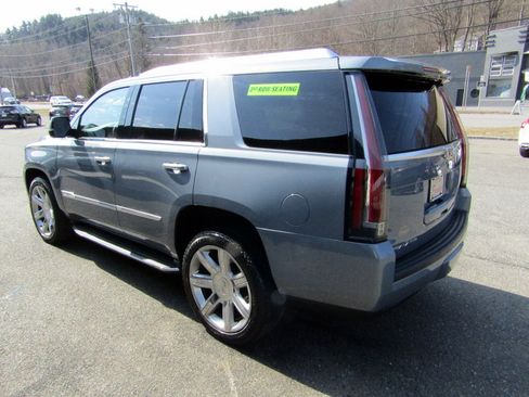 Used 2016 Cadillac Escalade Luxury image 5