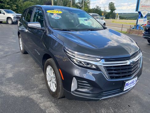 Used 2023 Chevrolet Equinox LT image 4