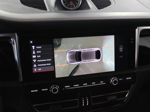 Used 2020 Porsche Macan S AWD/4WD image 25
