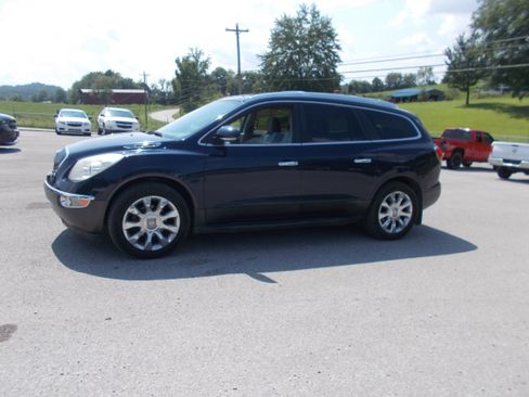 Used 2011 Buick Enclave 2WD CXL image 1