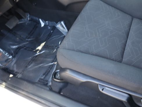 Used 2017 Honda Fit EX image 16