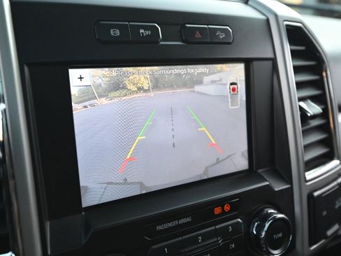 Used 2018 Ford F350 Lariat image 34