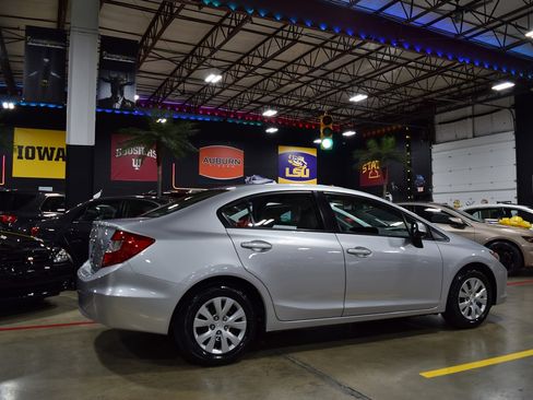 Used 2012 Honda Civic LX image 8