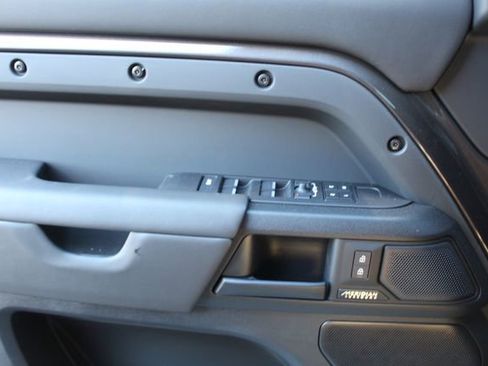 New 2026 Land Rover Defender 110 OCTA image 16
