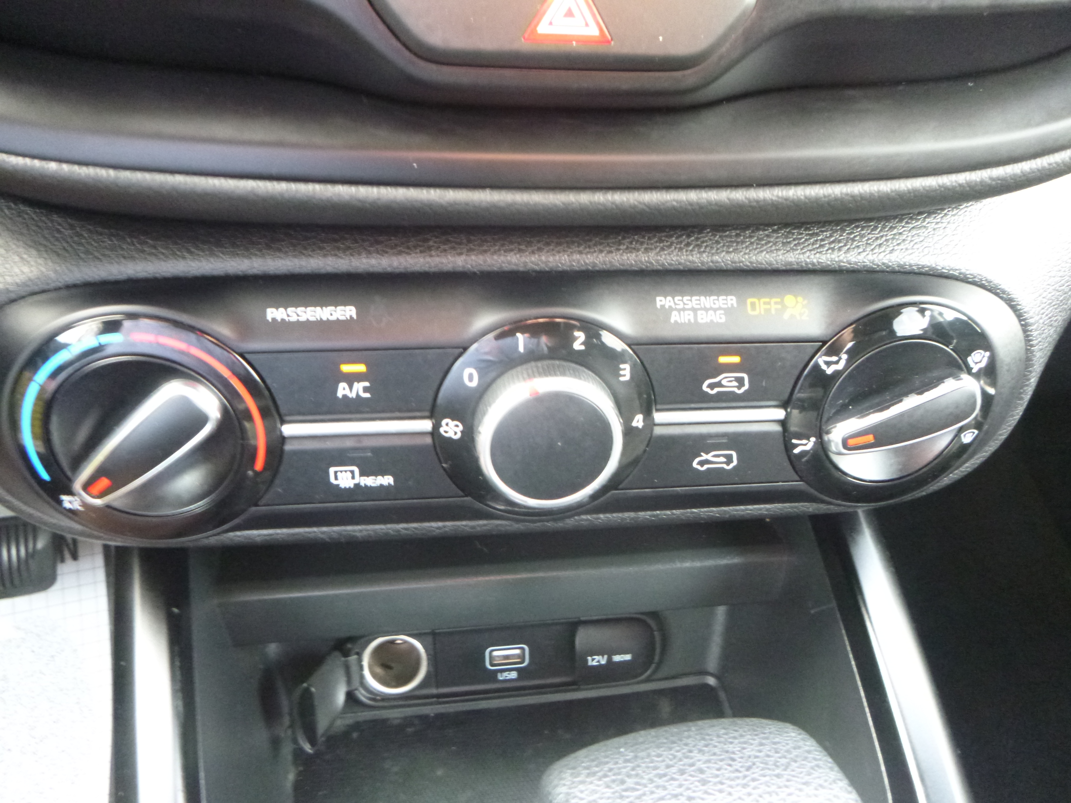 Used 2021 Kia Soul LX FWD image 24