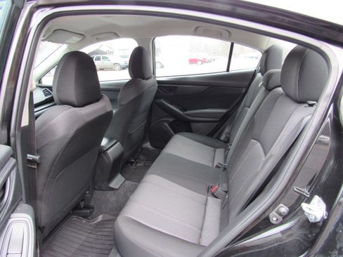 Used 2022 Subaru Impreza 2.0i Premium image 20