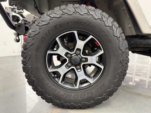 Used 2004 Jeep Wrangler X image 13