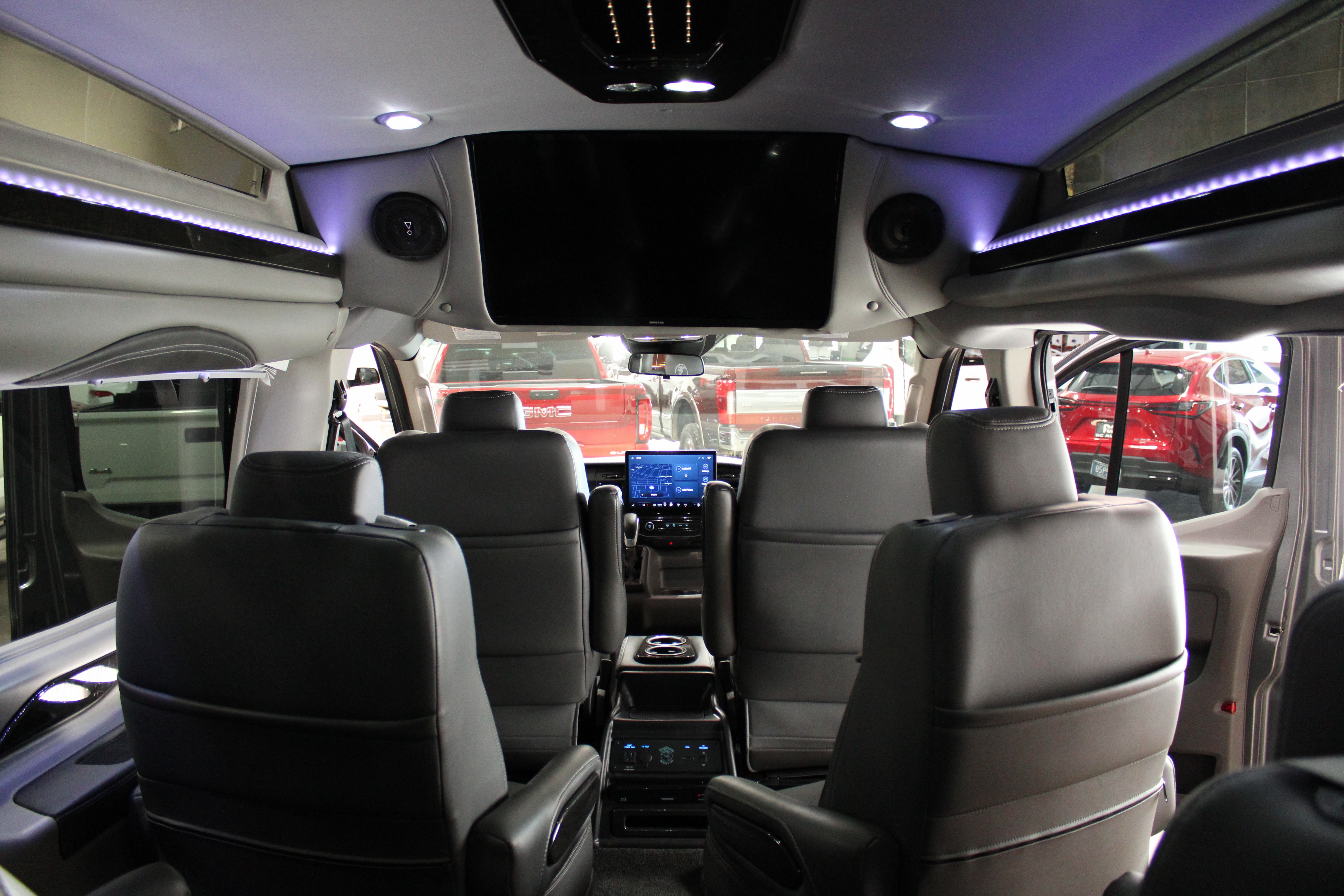 Used 2025 Ford Transit 150 Low Roof AWD image 15