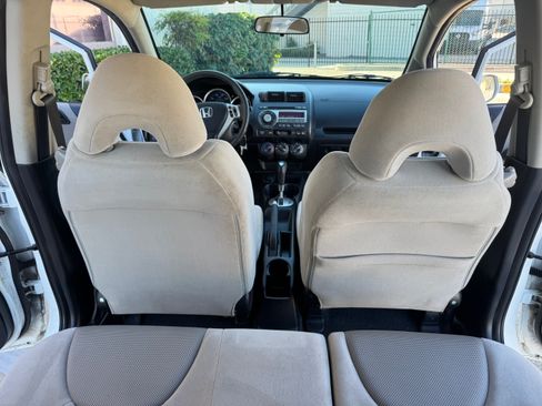 Used 2007 Honda Fit Sport image 22