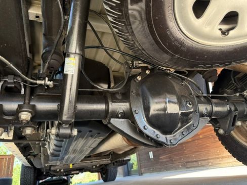 Used 2018 Chevrolet Silverado 2500 4x4 Crew Cab LT image 23