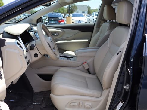 Used 2018 Nissan Murano AWD Platinum image 13