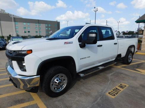 Used 2020 Chevrolet Silverado 2500 4x4 Crew Cab W/T image 4