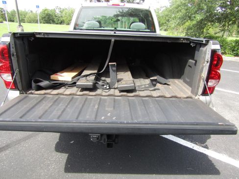 Used 2004 Chevrolet Silverado 1500 2WD Extended Cab image 5