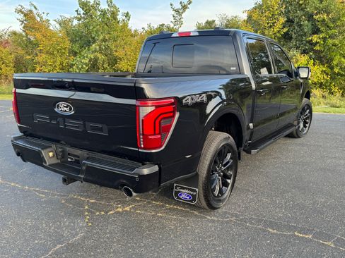 Used 2025 Ford F150 Lariat image 8