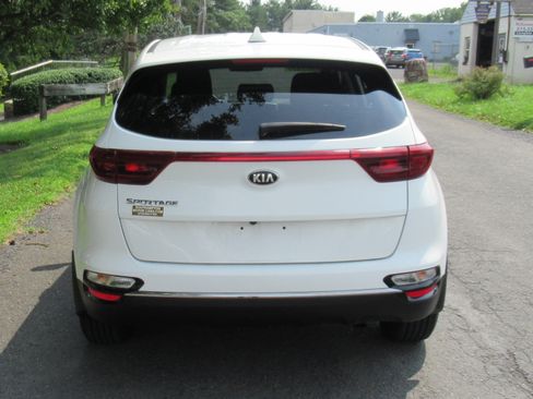 Used 2020 Kia Sportage AWD LX image 8