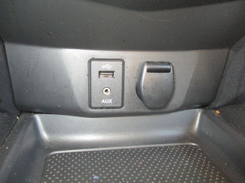 Used 2017 Nissan Rogue Sport S image 36