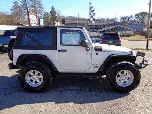 Used 2008 Jeep Wrangler X image 1