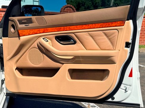 Used 2002 BMW 530i Sedan RWD image 13
