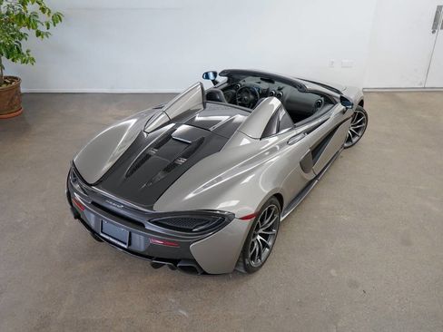 Used 2020 McLaren 570S image 50