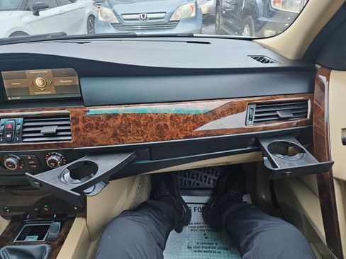 Used 2007 BMW 530xi image 74