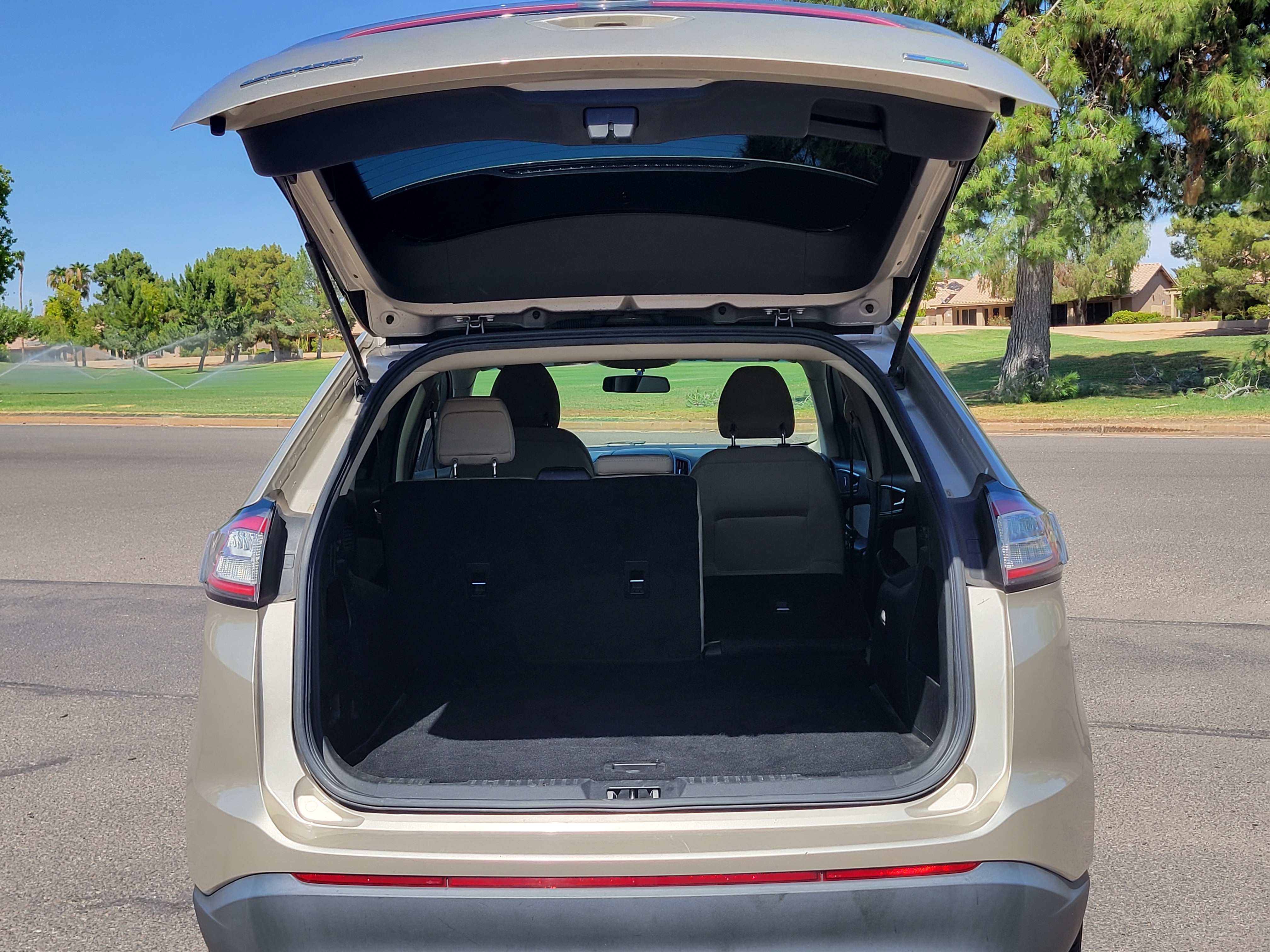 Used 2017 Ford Edge FWD SE image 17